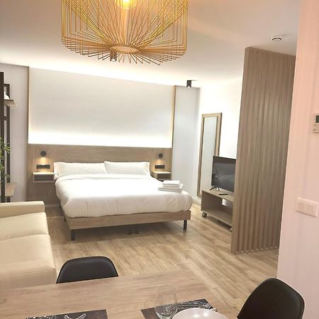 Arena 20 Suites บาเลนเซีย ภายนอก รูปภาพ