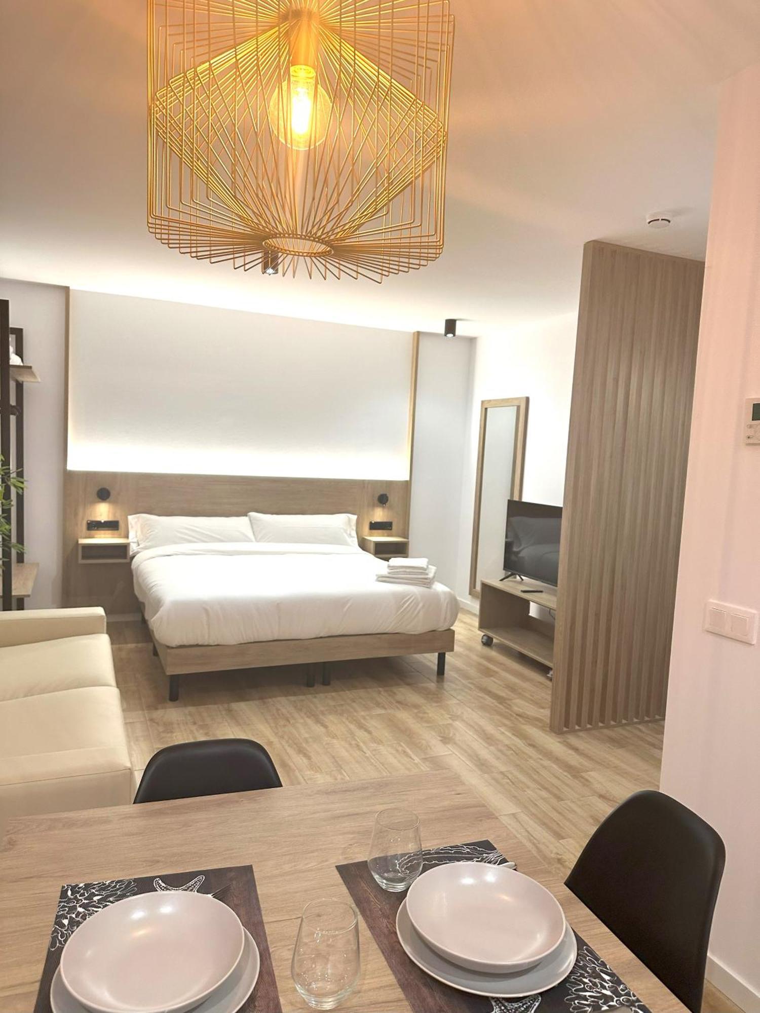 Arena 20 Suites บาเลนเซีย ภายนอก รูปภาพ